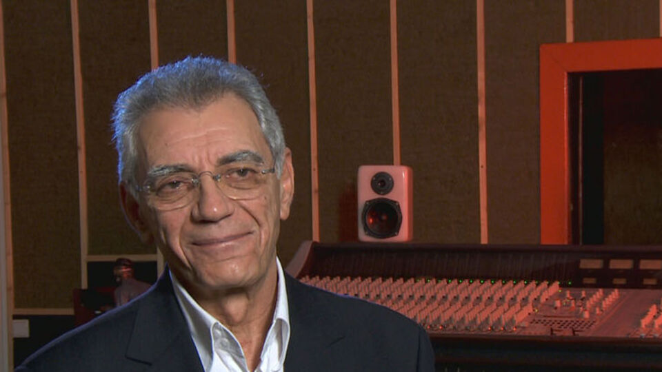 Usta sanatçı hastaneye kaldırıldı