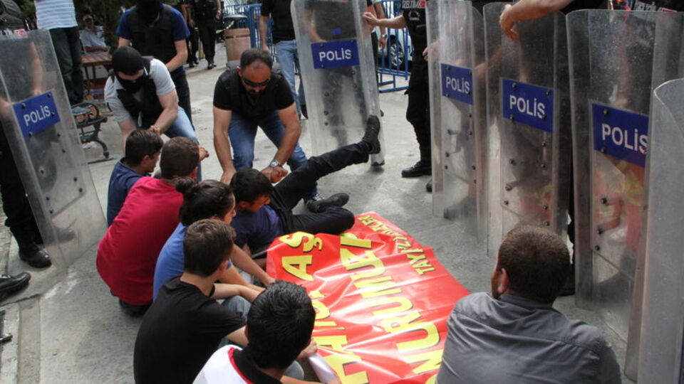 Şişli Etfal önünde müdahale!