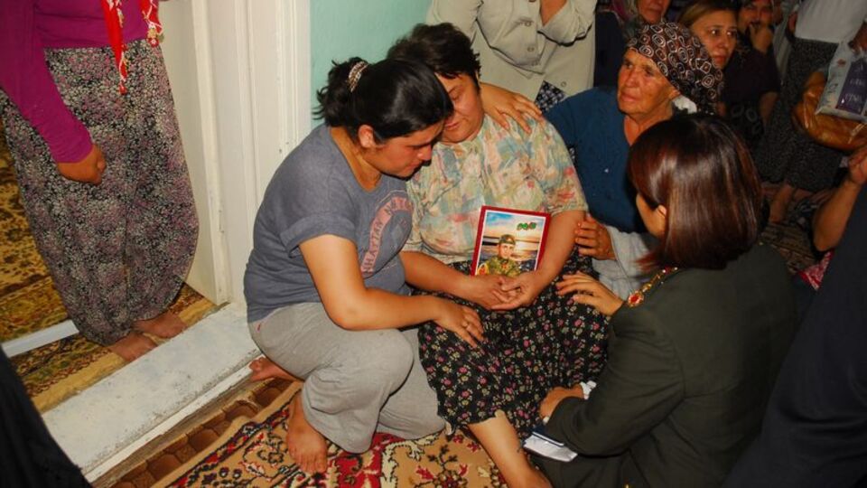 Şehidin annesi yürek yaktı: Adalet bu mu?