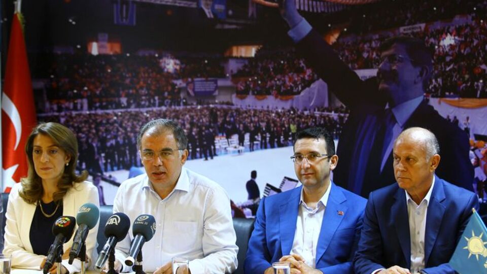 AK Partili vekillerden HDP ve CHP'ye sert eleştiri