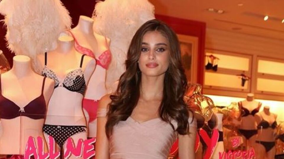 Yeni melek mağaza açtı