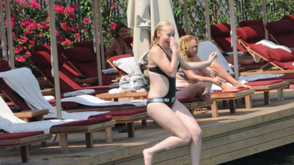 Sezonu Bodrum'da açtı