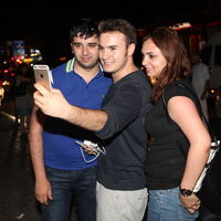 Mustafa Ceceli trafiği kilitledi