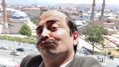 Tüpçü Fikret'ten Sivas selfie'si