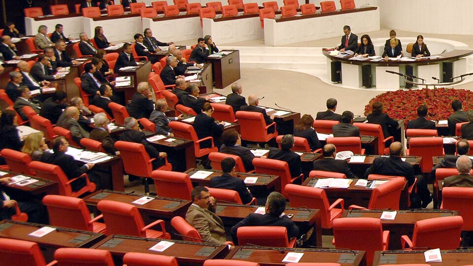 HDP'den meclise El-Nusra sorusu