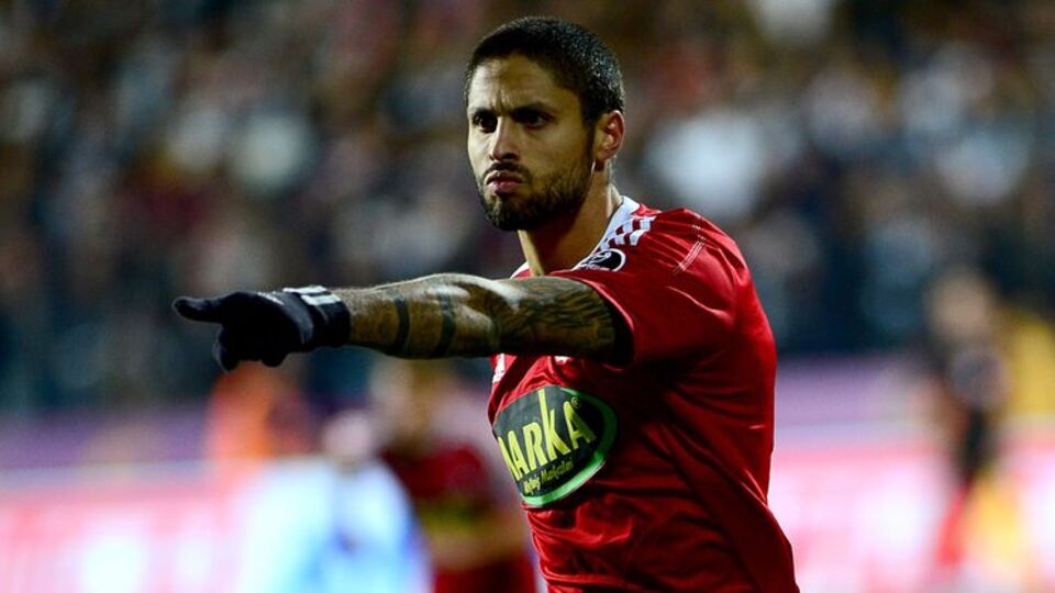 Da Costa Olympiakos'ta!