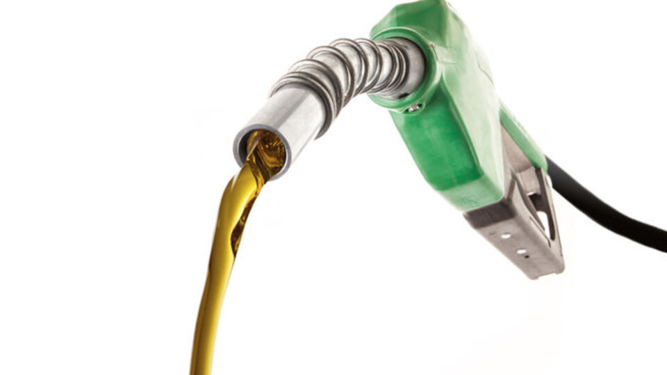 Akaryakıtta 'diplomatik' vurgun!