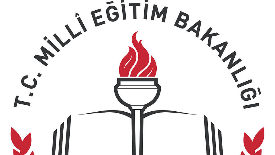 'Okullar 28 Eylül'de açılsın' çağrısına MEB'den yanıt geldi