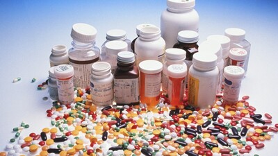 "Türkiye kendi ilacını üretebilir"