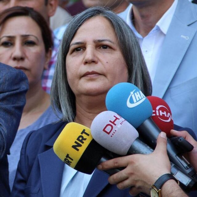 Gültan Kışanak: "Ben de özerklik ilan ederim"