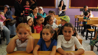 Okullar geç mi açılacak?