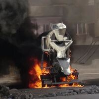 Olay yerine gelen polise silahlı saldırı!