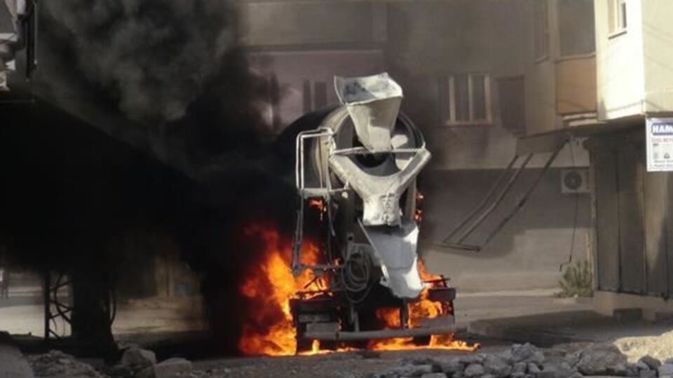 Olay yerine gelen polise silahlı saldırı!