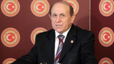 "Seçim hükümetini Cumhurbaşkanı kurmaya mecbur; çünkü Anayasanın emri böyle"