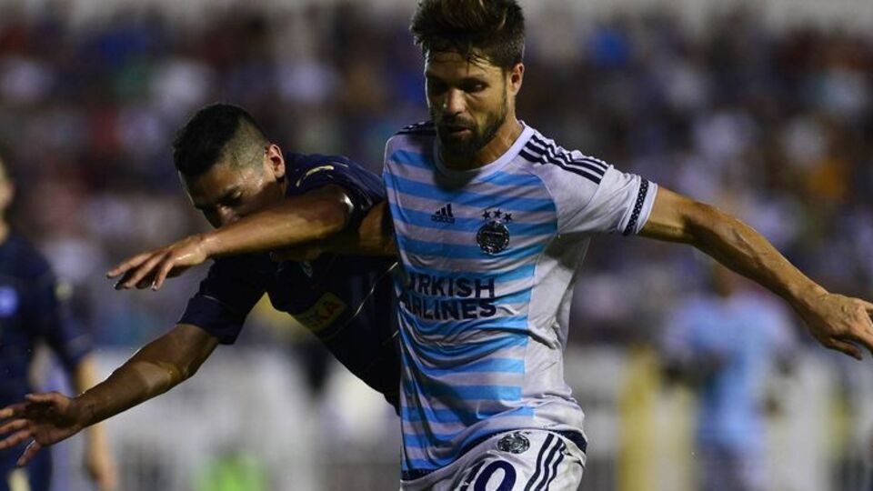 Diego'dan formayı kaptı!