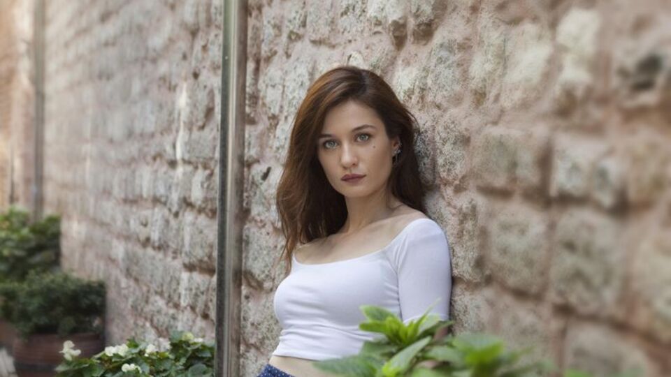 'Sürekli mutluluk aramak aptallıktır'