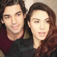 "Geri dön Şükran"