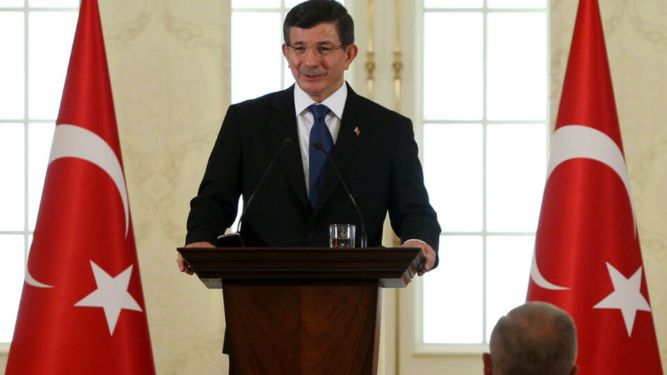 Davutoğlu kimlere teklif götürecek?