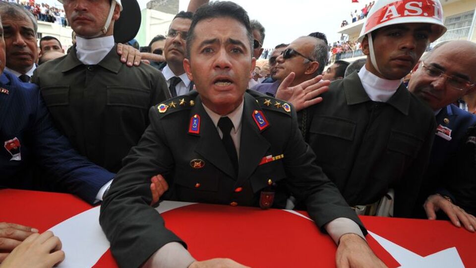 Davutoğlu, Yarbay Alkan'ın sözlerine ne dedi?