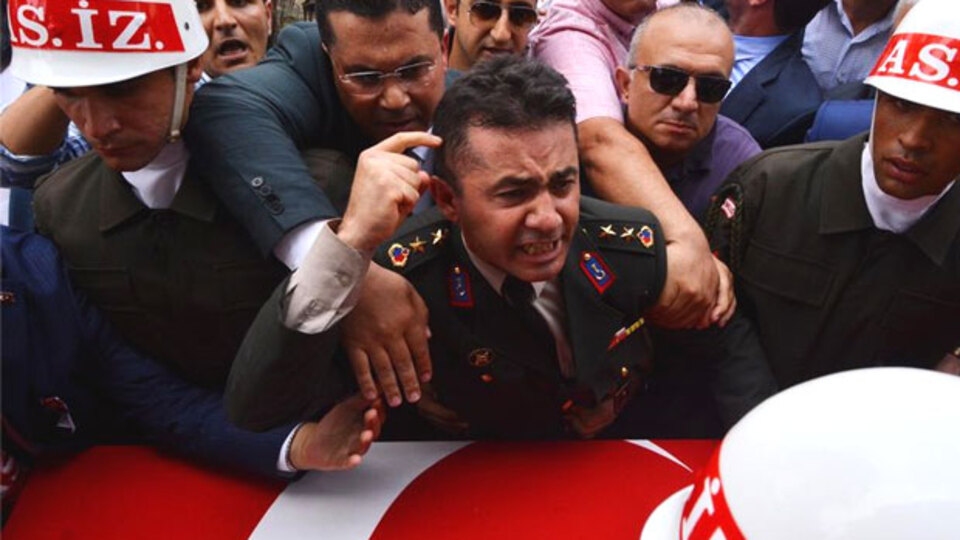 AYM, Yarbay Mehmet Alkan'ı haklı bulmuş