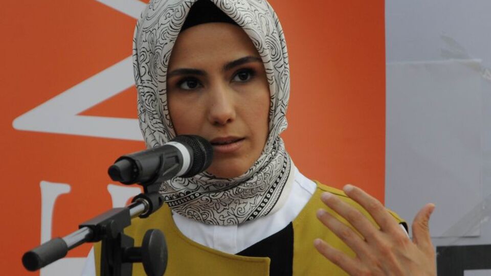 Sümeyye Erdoğan'a sosyal medyada çirkin saldırıya tepkiler çığ gibi