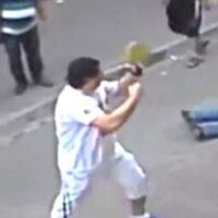 Dünya basını onun peşine düştü!