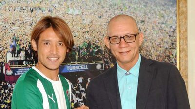 Hosogai imzayı attı!