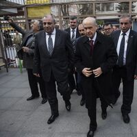 Tuğrul Türkeş MHP'den ihraç ediliyor!