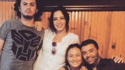 Sevgililerin set ziyareti