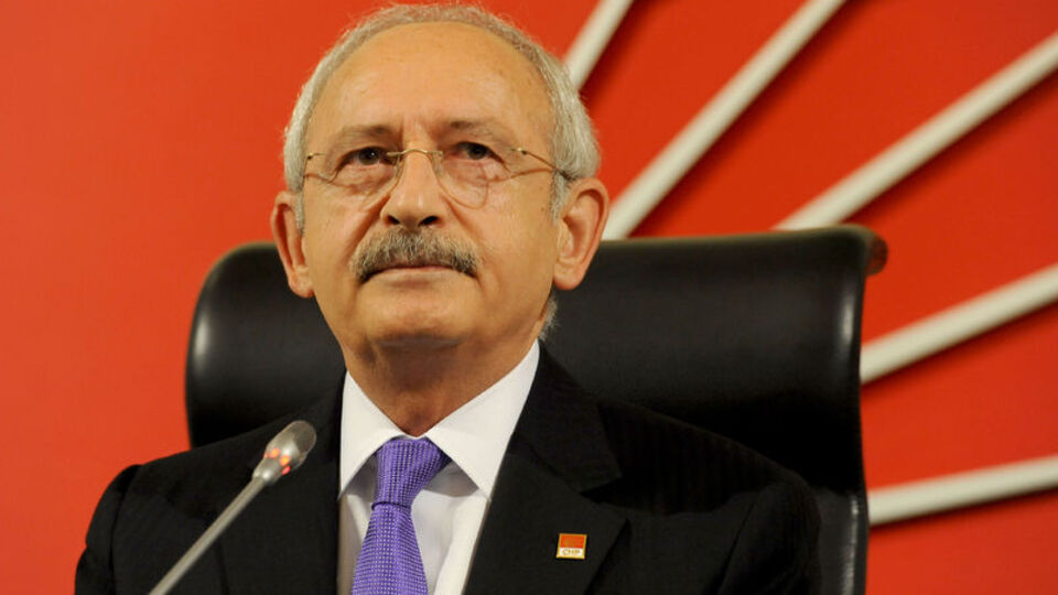 CHP: O danışmanın işine son verilmiştir