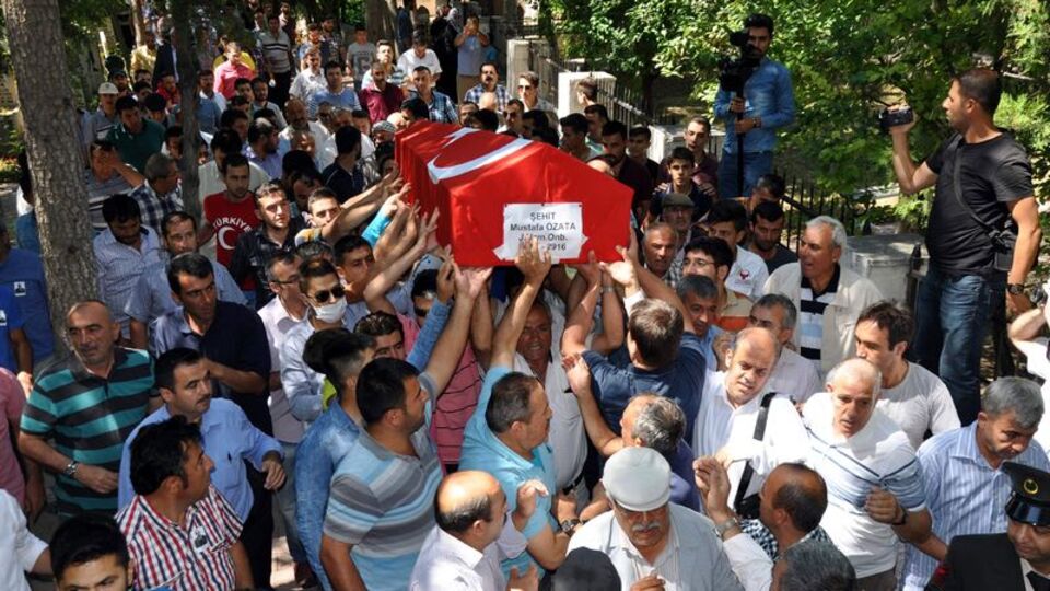 Konya şehidini uğurladı