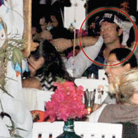 Kıvanç Tatlıtuğ ile Azra Akın pişti oldu