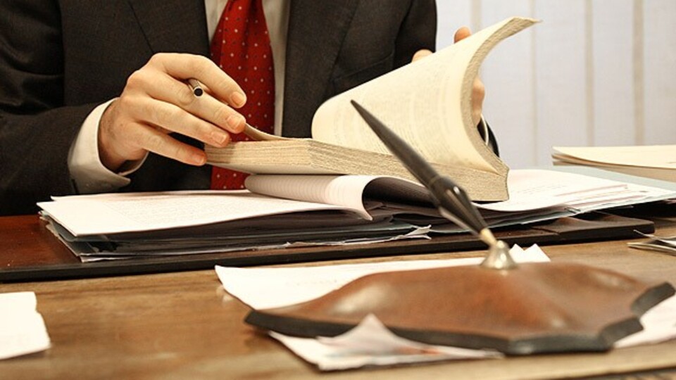 Kamu kurumlarında atamalar durduruldu