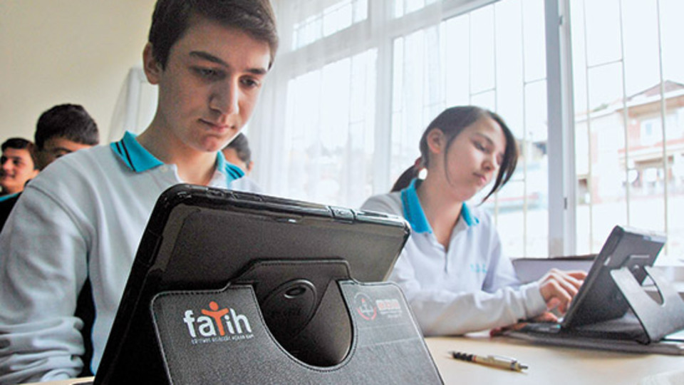 MEB uyardı: Tabletinize sahip çıkın, bir daha yok