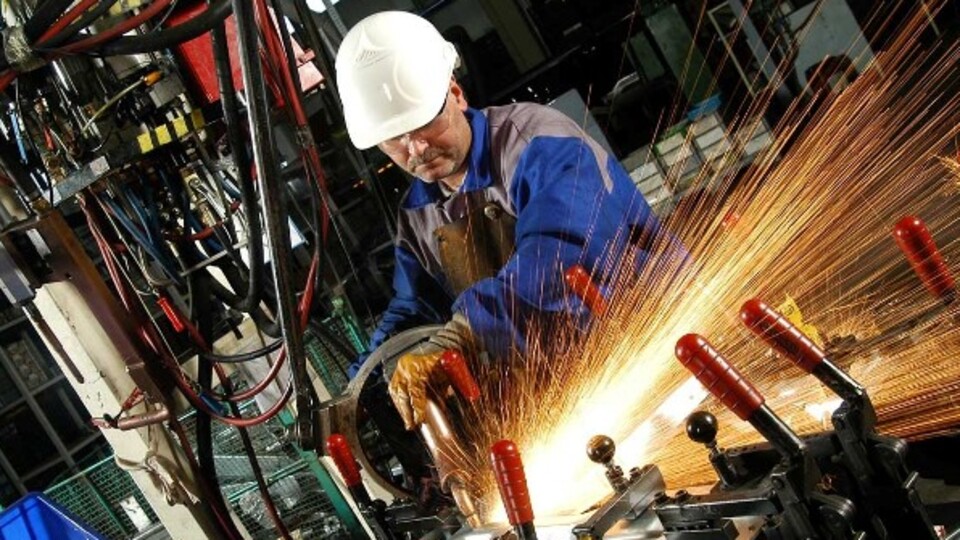 İmalat PMI geriledi