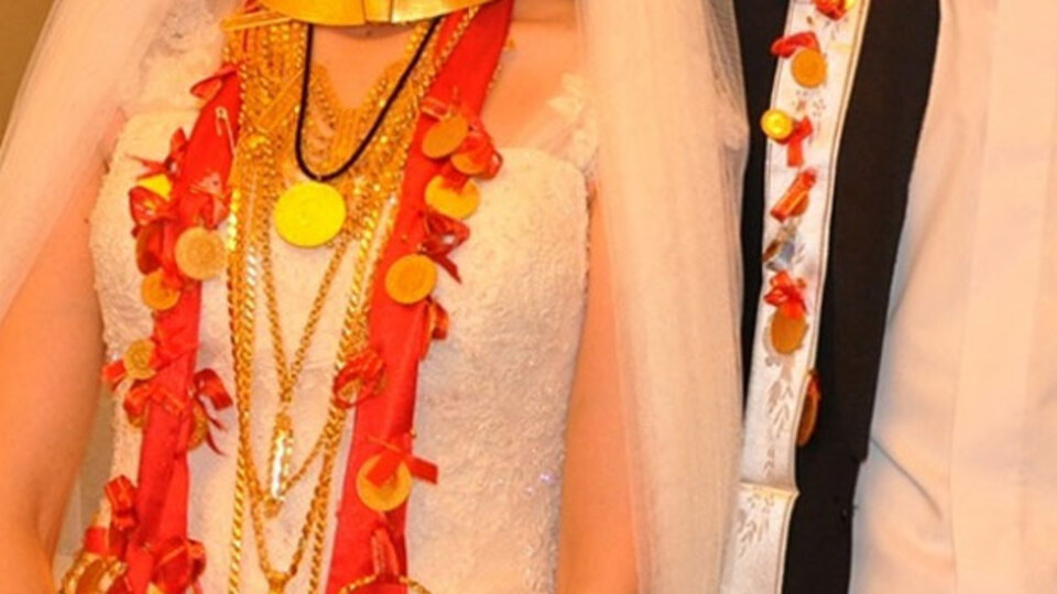 Mahkemeden emsal niteliğinde düğün takısı kararı!