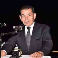 "Derhal istifa edin"