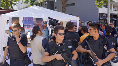 Aylan Kurdi protestosunda arbede!