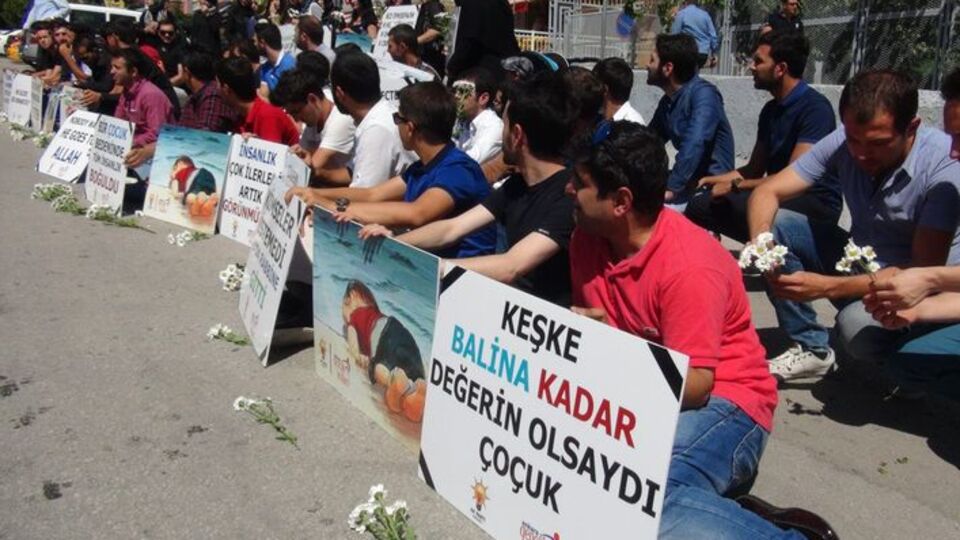 BM binası önünde 'Aylan Kurdi' protestosu