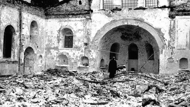 Türkiye'de ilk kez yayımlanan 6-7 Eylül fotoğrafları bu kitapta