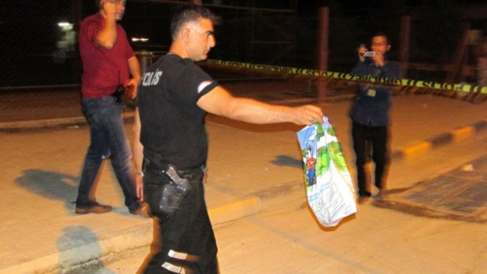 Askerlik şubesi yakınında şüpheli paket paniği!