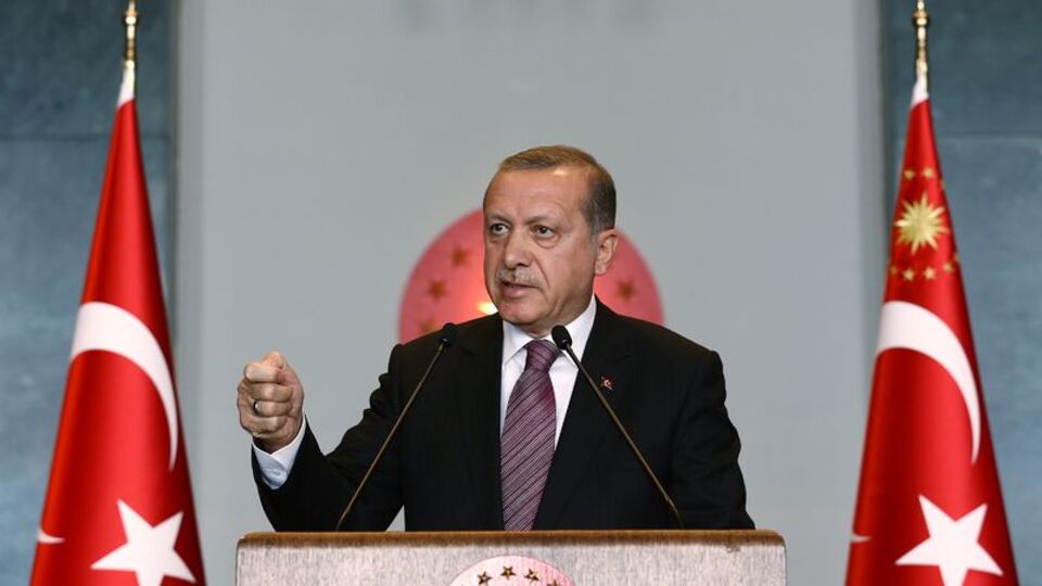 "Döşenen mayınların talimatını ben mi veriyorum yoksa sırtını teröre dayayanlar mı veriyor?"