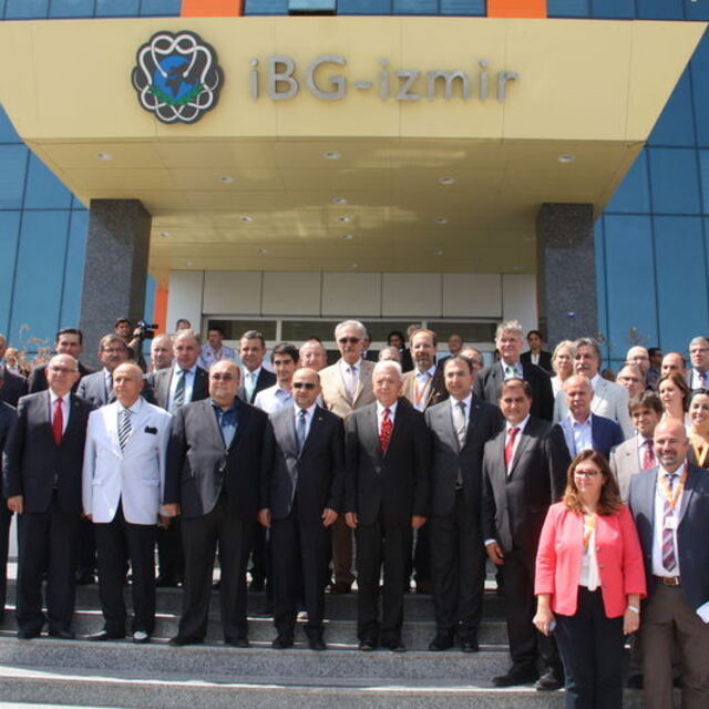 İnsana ‘yedek parça' üretim merkezi açıldı