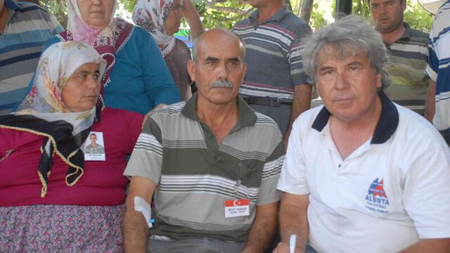 "Öldü" söylentisi çıkan şehidin babası: Dimdik ayaktayım