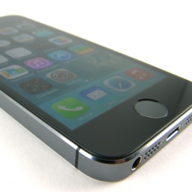 8 GB hafızalı iPhone 5S geliyor