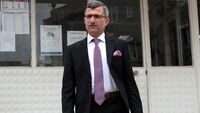 Eski savcı Akkaş ile eski hakim Karaçöl hakkında yakalama kararı