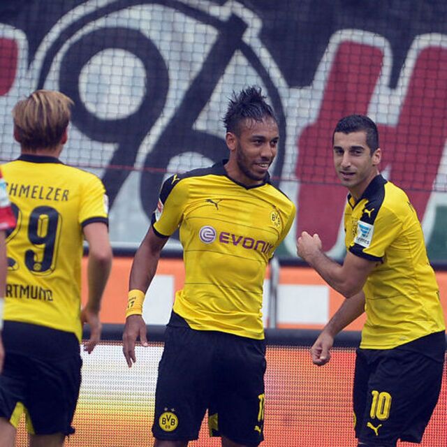 Dortmund dolu dizgin!