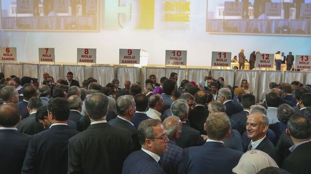 AK Parti MKYK seçiminde en yüksek oyu kim aldı?