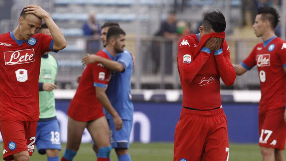 Napoli yine tekledi!