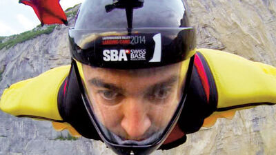 Ölüme uçan cerrah Susam'ın ekstrem öyküsü...